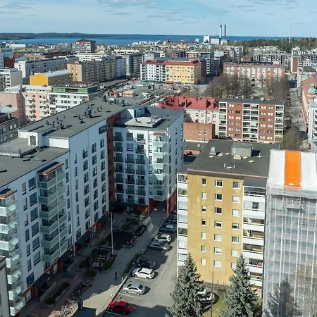 Free Parking & Private Balcony *